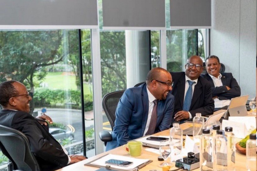 Leadership working session around a meeting table